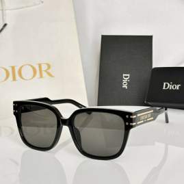 Picture of Dior Sunglasses _SKUfw79398990fw